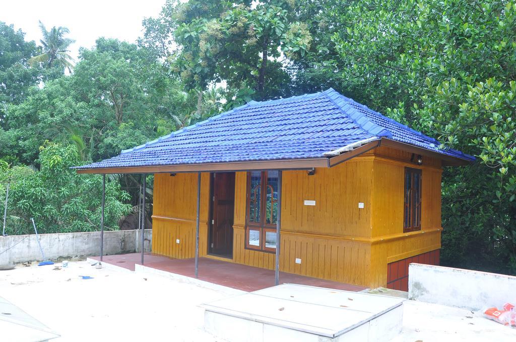 Marari Beach Pearl Homestay Mararikulam Exterior photo